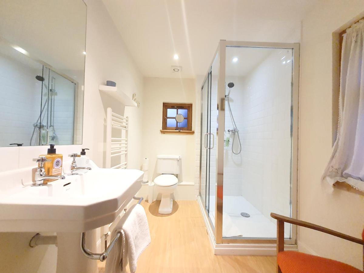 Edinburgh 2-Bedroom Cottage With Parking - Ground Floor Екстер'єр фото