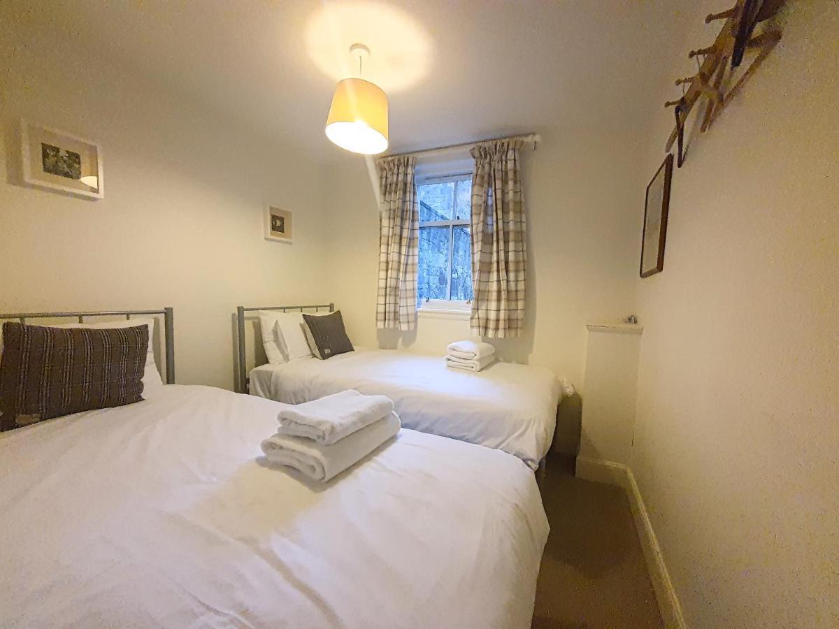Edinburgh 2-Bedroom Cottage With Parking - Ground Floor Екстер'єр фото