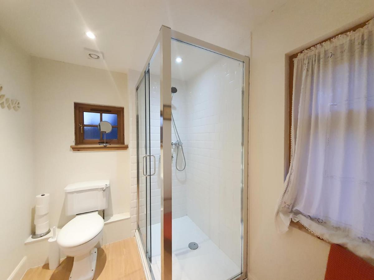 Edinburgh 2-Bedroom Cottage With Parking - Ground Floor Екстер'єр фото