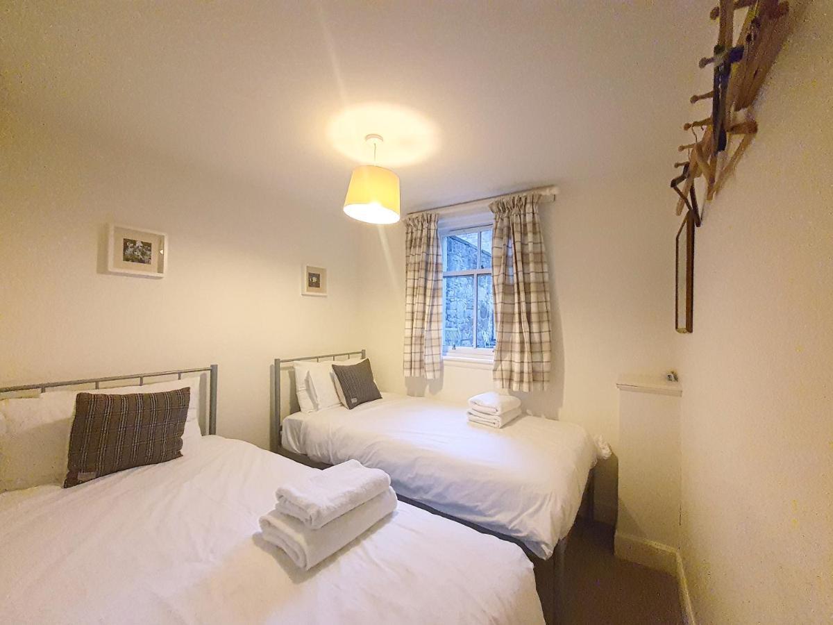 Edinburgh 2-Bedroom Cottage With Parking - Ground Floor Екстер'єр фото